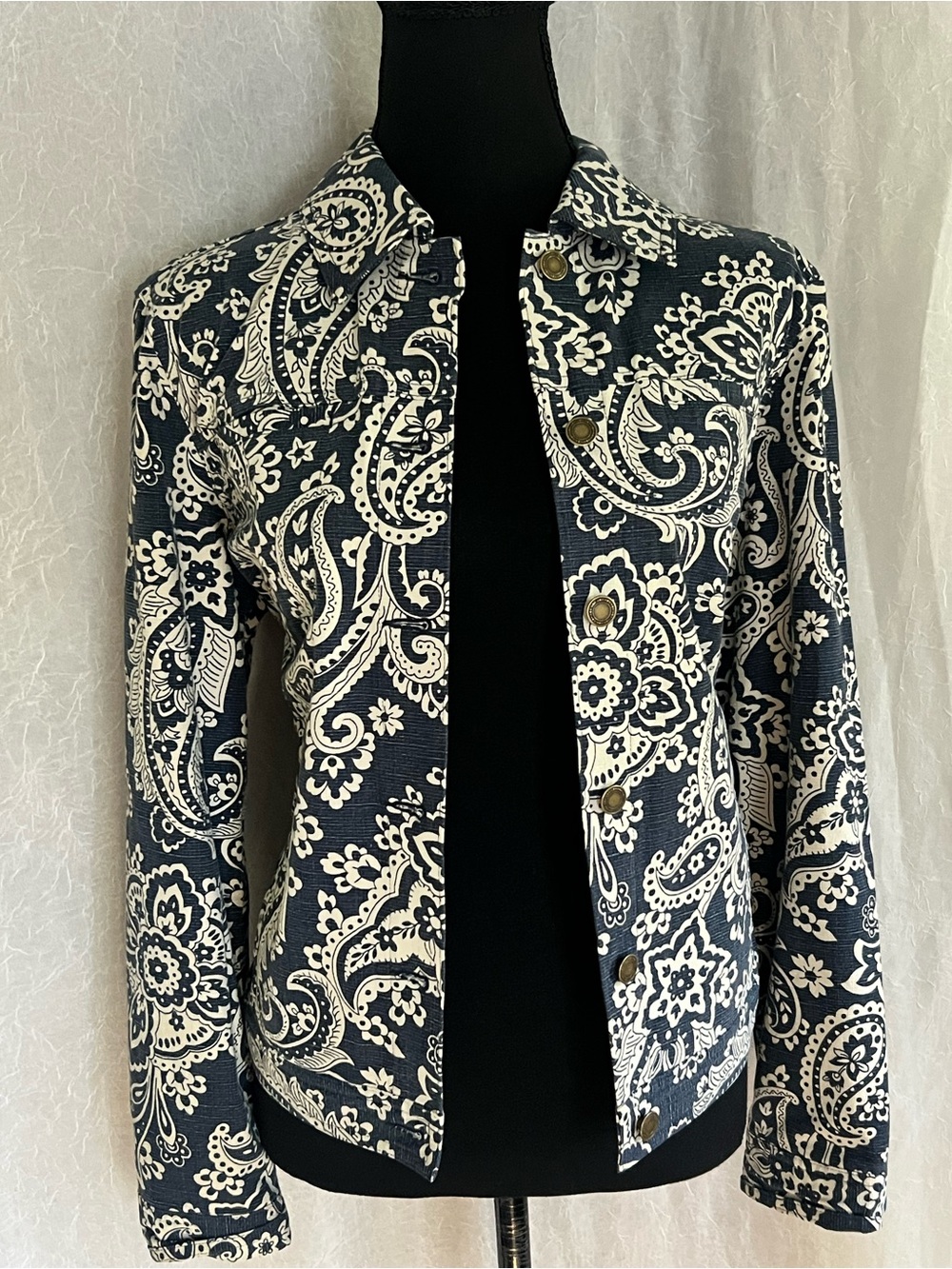 Charter Club Navy & Cream Paisley Button-Front Jacket